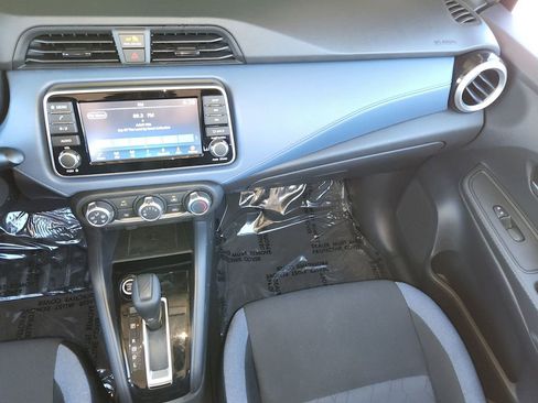 Used 2025 Nissan Versa SV w/ Trunk Package image 16