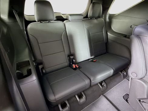 New 2026 Chevrolet Traverse LT w/ Enhanced Driving Package FWD image 29