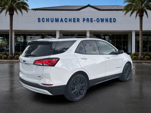 Used 2023 Chevrolet Equinox RS w/ RS Leather Package FWD image 7