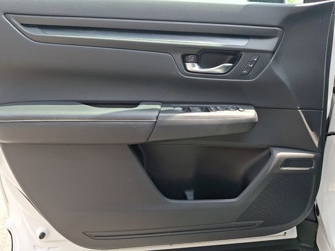 Used 2025 Honda CR-V Sport-L image 12