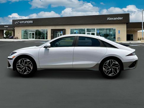 New 2025 Hyundai Ioniq 6 SEL image 3