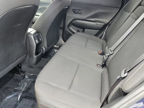 Certified 2025 Hyundai Kona SEL FWD image 11