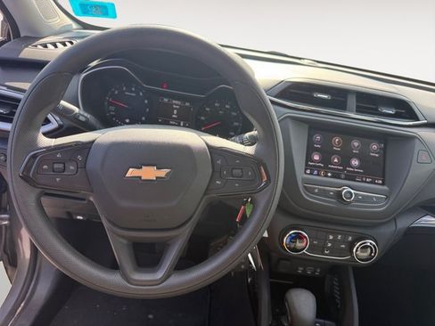 Certified 2023 Chevrolet TrailBlazer LS FWD image 10