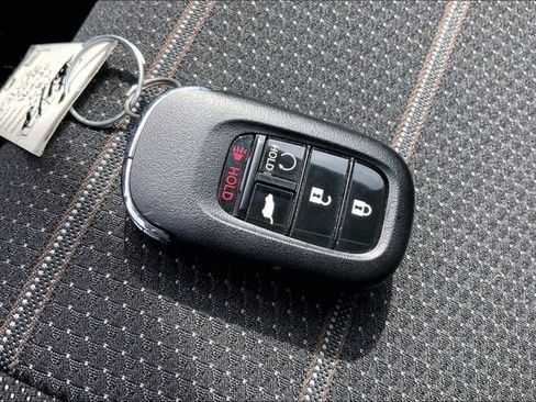 Used 2026 Honda CR-V Sport image 11