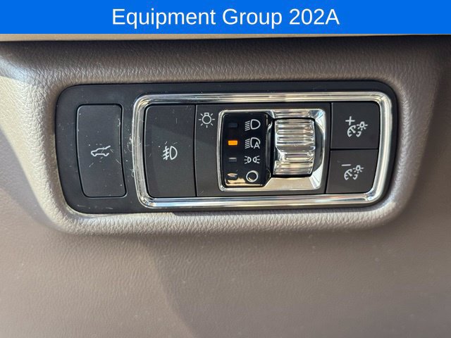 Used 2020 Lincoln Aviator Reserve w/ Equipment Group 202A AWD/4WD image 13