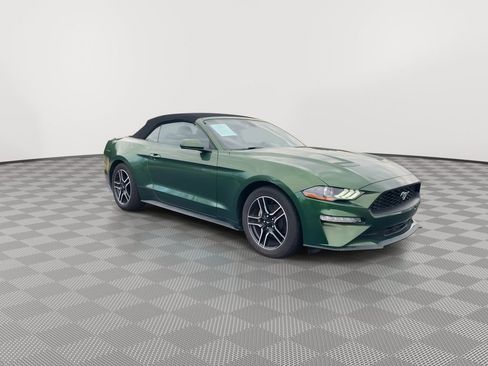 Used 2023 Ford Mustang Premium image 2