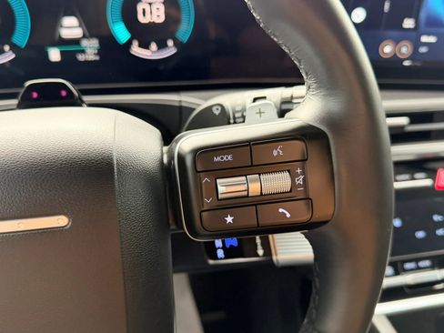 Used 2025 Hyundai Santa Fe XRT w/ Tow & Go Package image 16