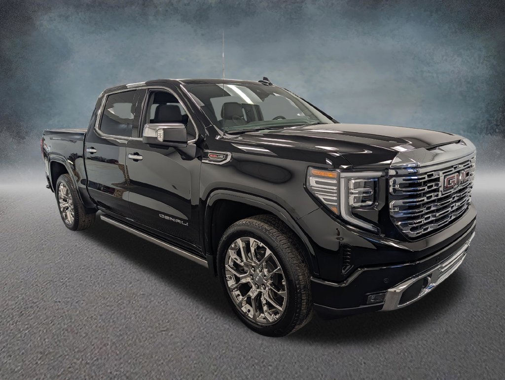Used 2025 GMC Sierra 1500 Denali AWD/4WD image 3