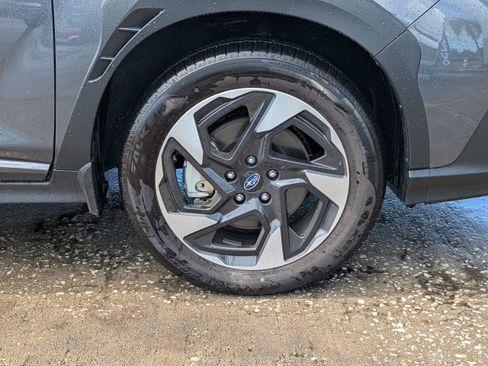 Certified 2025 Subaru Crosstrek 2.5i Limited w/ Popular Package #3A image 11