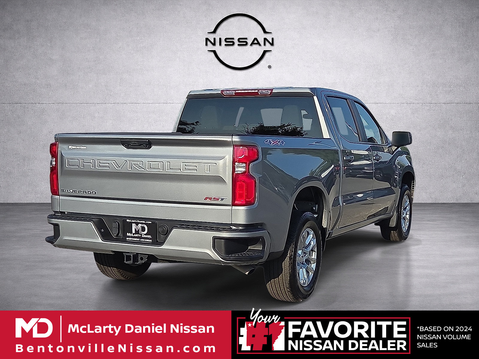 Used 2026 Chevrolet Silverado 1500 RST AWD/4WD image 5