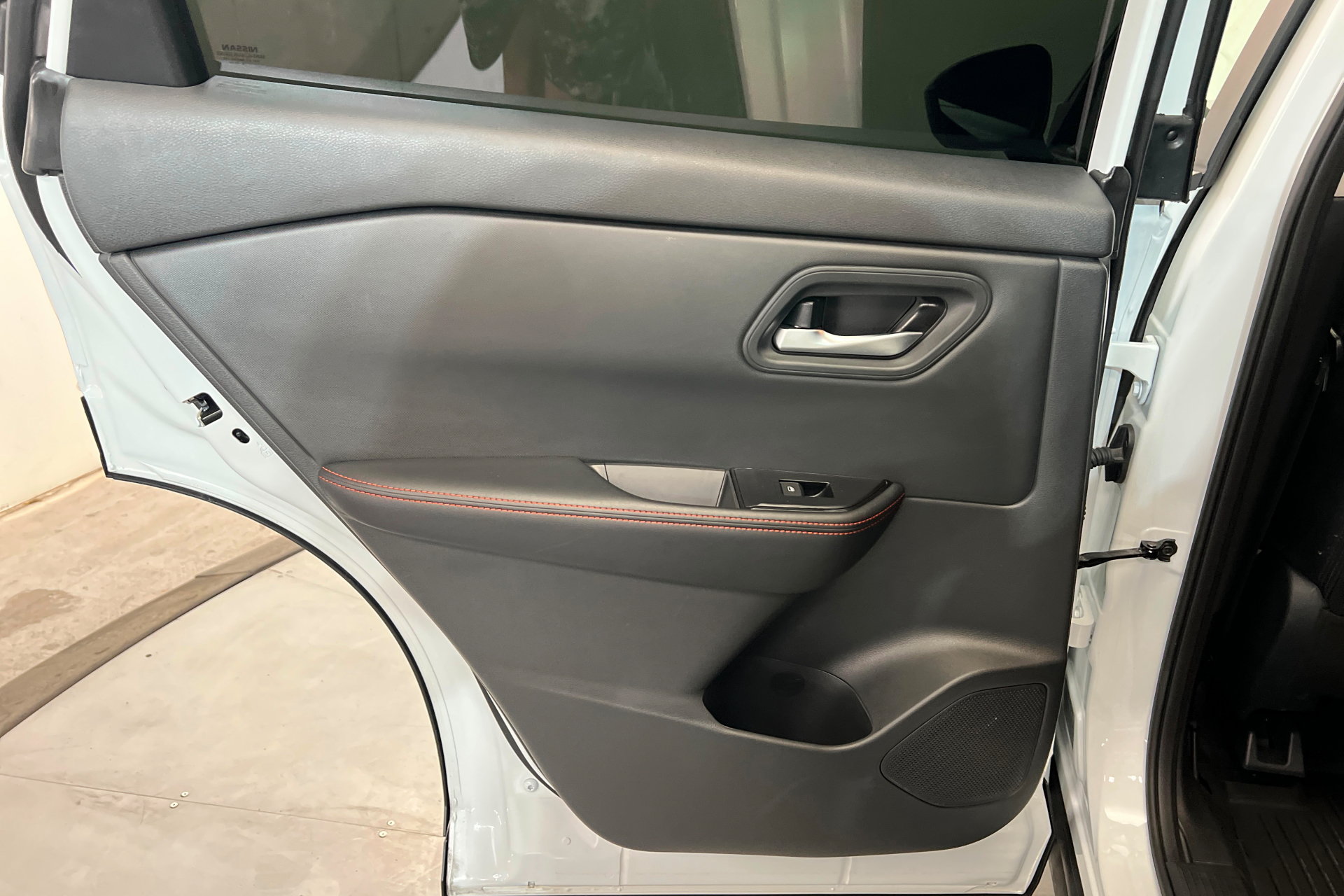 Used 2026 Nissan Rogue SV AWD/4WD image 19