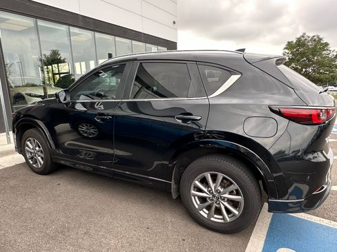 Used 2024 MAZDA CX-5 AWD 2.5 S w/ Preferred Package image 3