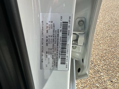 New 2026 MAZDA MAZDA3 2.5 S Sedan w/ Preferred Pkg image 7