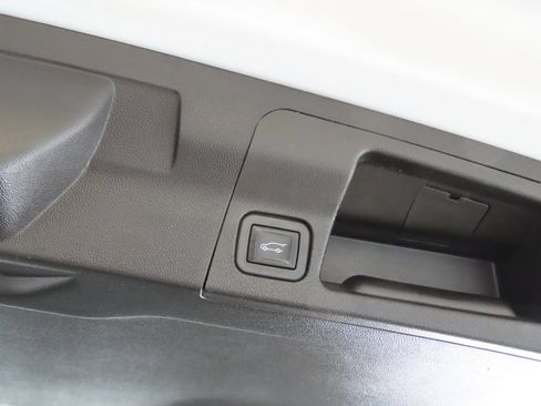Used 2019 GMC Acadia SLT FWD image 29