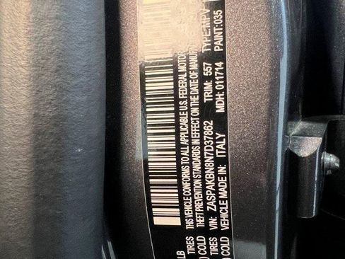 Used 2022 Alfa Romeo Stelvio Veloce image 57