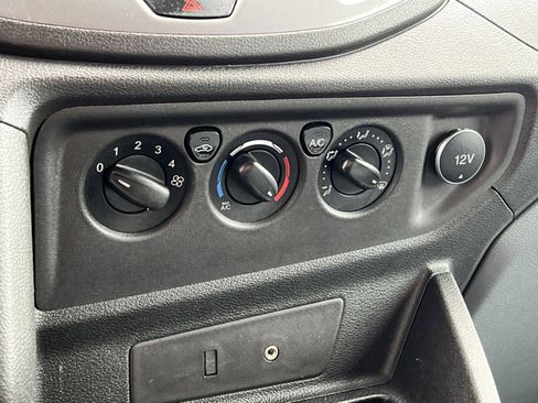 Used 2016 Ford Transit 350 XLT image 18