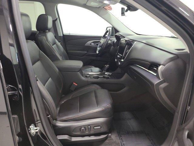 Used 2019 Chevrolet Traverse LT w/ LT Premium Package AWD/4WD image 13