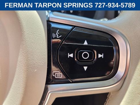 Certified 2023 Volvo XC60 B5 Core AWD/4WD image 31