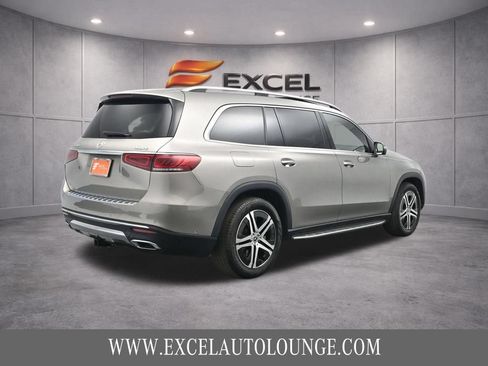 Used 2022 Mercedes-Benz GLS 450 4MATIC image 9