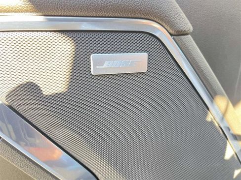 Used 2024 GMC Sierra 2500 SLT w/ SLT Premium Package image 12