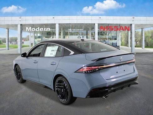 New 2026 Nissan Sentra SR image 3