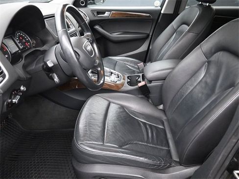 Used 2016 Audi Q5 2.0T Premium Plus w/ Technology Package image 16