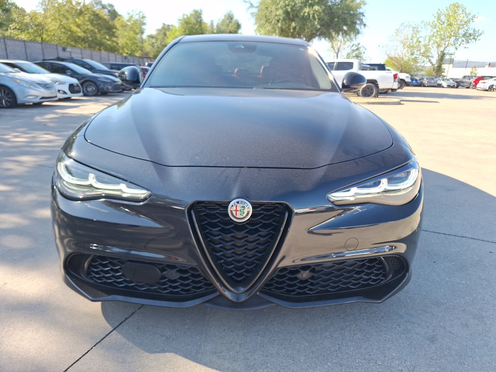 Used 2024 Alfa Romeo Giulia Veloce RWD image 9