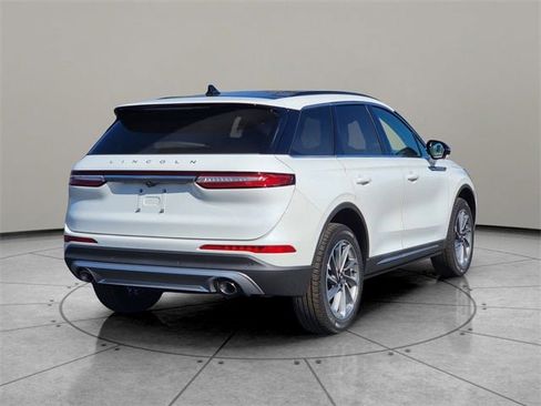 New 2026 Lincoln Corsair Premiere image 12