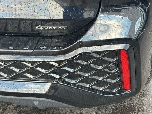 New 2026 Volkswagen Tiguan SE R-Line image 14