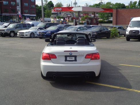 Used 2013 BMW 335i Convertible RWD image 14
