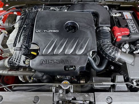 Used 2024 Nissan Altima 2.0 SR image 36