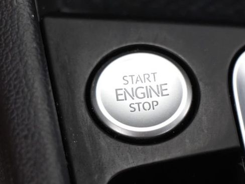 Used 2021 Volkswagen Jetta GLI FWD image 33