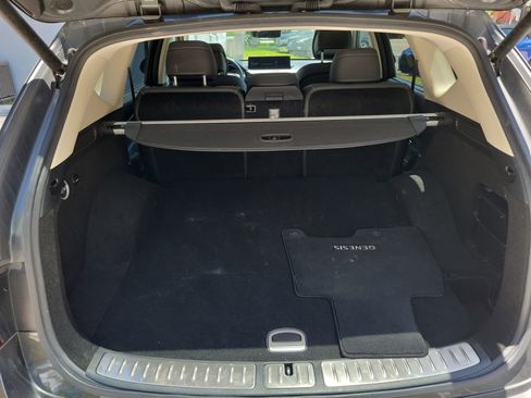 Used 2024 Genesis GV80 2.5T AWD/4WD image 9