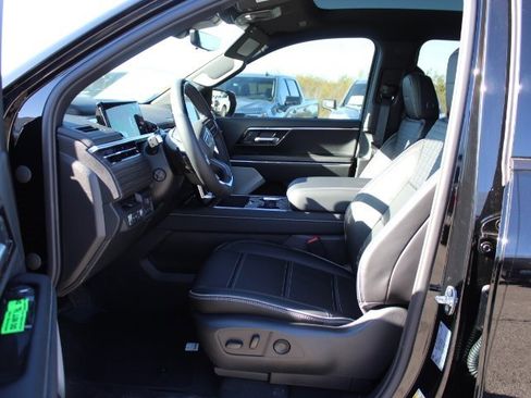 New 2025 GMC Sierra EV Denali image 10