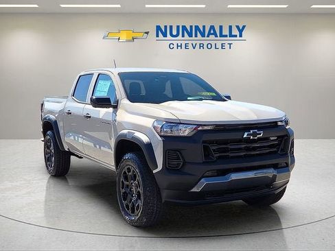 New 2026 Chevrolet Colorado Trail Boss AWD/4WD image 7