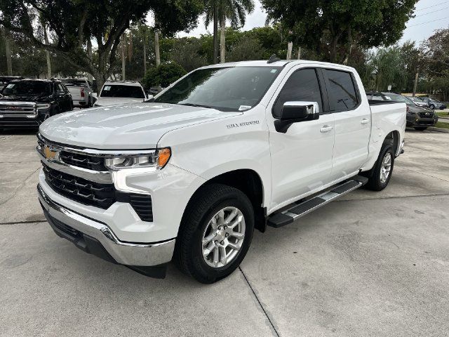 Used 2024 Chevrolet Silverado 1500 LT RWD image 38
