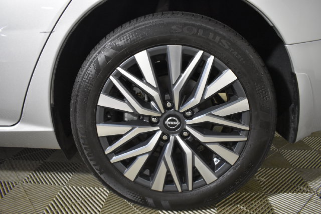 Certified 2025 Nissan Altima 2.5 SV w/ SV Premium Package AWD/4WD image 41