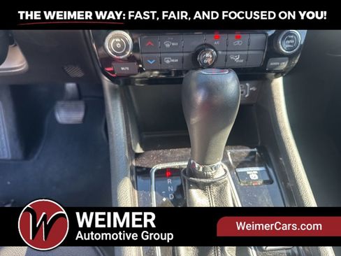 Used 2024 Jeep Compass Latitude AWD/4WD image 15
