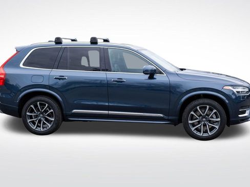 Used 2021 Volvo XC90 T8 Inscription image 9