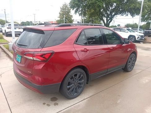 Certified 2024 Chevrolet Equinox RS FWD image 5