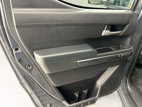 Used 2025 Toyota Tacoma TRD Off-Road image 27