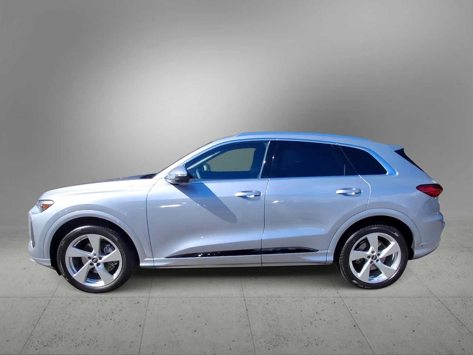 Used 2025 Audi Q5 Prestige AWD/4WD image 5