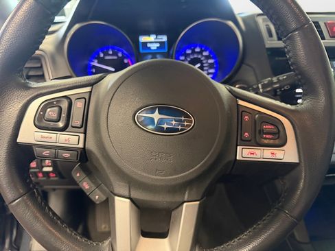Used 2017 Subaru Outback 2.5i Limited AWD/4WD image 13