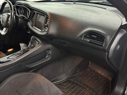 Used 2018 Dodge Challenger SXT Plus RWD image 33