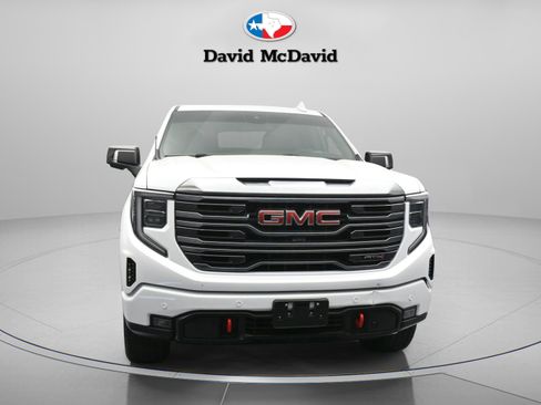 Used 2024 GMC Sierra 1500 AT4 w/ AT4 Preferred Package image 25