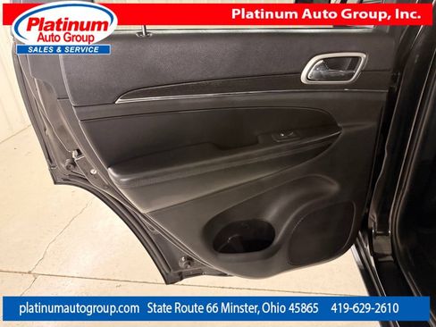 Used 2018 Jeep Grand Cherokee Limited AWD/4WD image 32