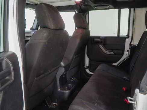 Used 2014 Jeep Wrangler Unlimited Sport w/ Quick Order Package 24S AWD/4WD image 36