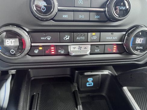 New 2025 Ford Bronco Badlands w/ Sasquatch Package AWD/4WD image 10