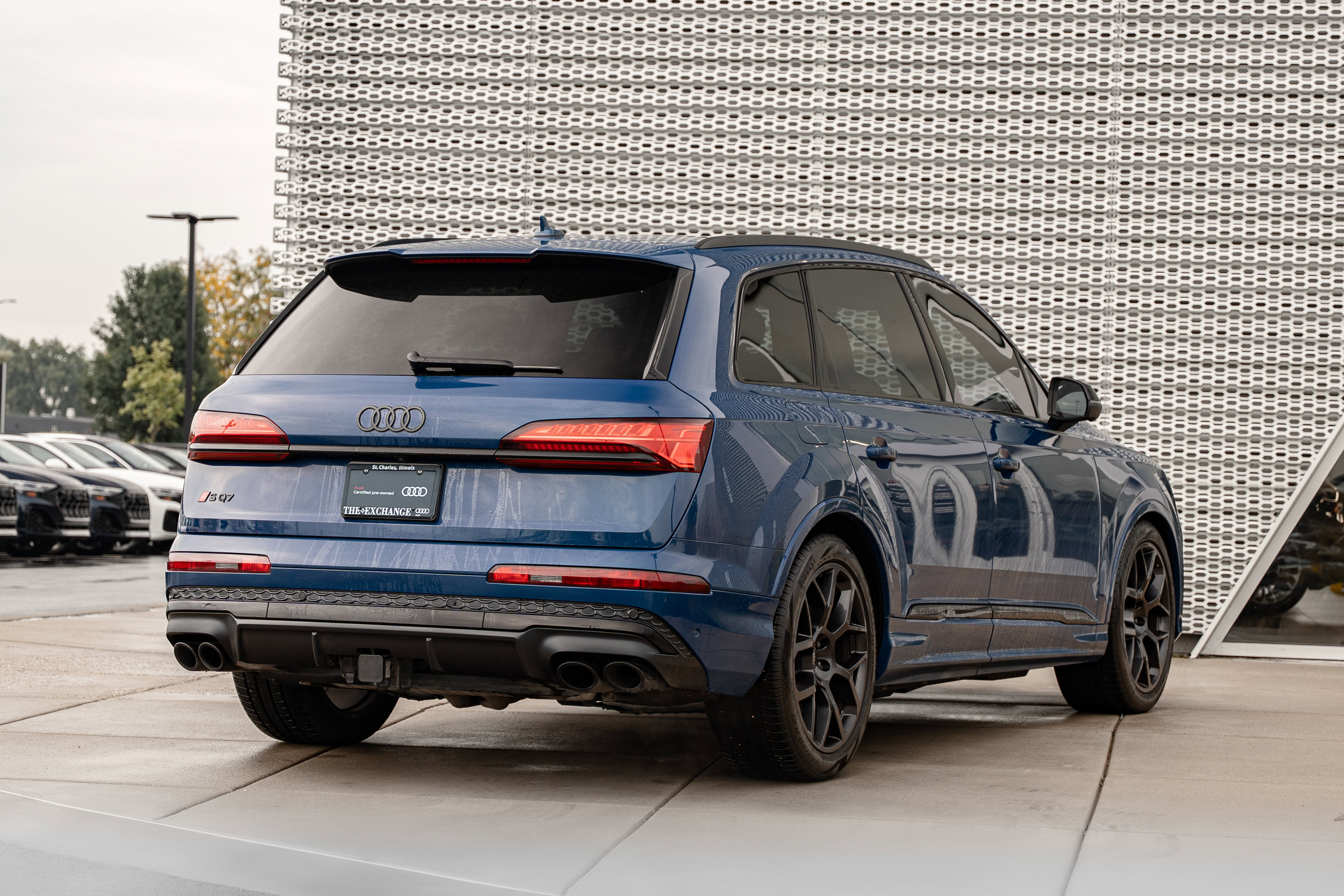 Used 2025 Audi SQ7 Premium Plus AWD/4WD image 4