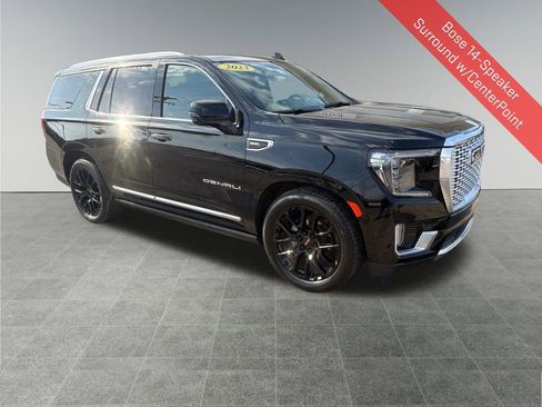 Used 2023 GMC Yukon Denali w/ Advanced Technology Package image 9